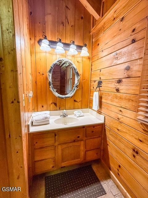 909 Ridgefield Drive Property Photo 17