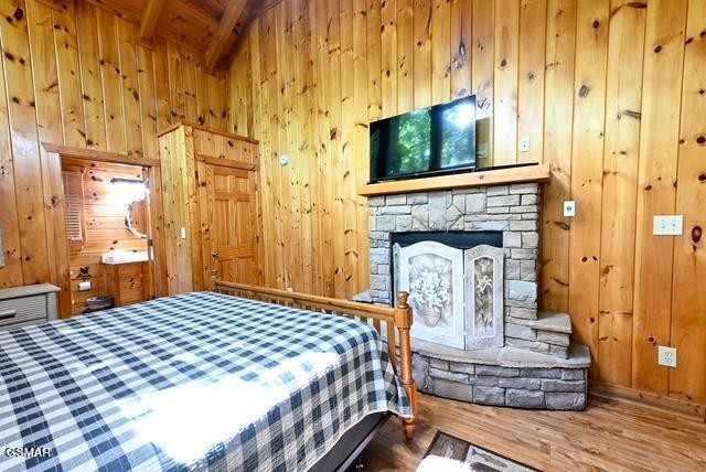 909 Ridgefield Drive Property Photo 35