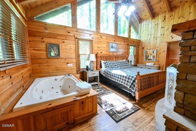 909 Ridgefield Drive Property Photo 37