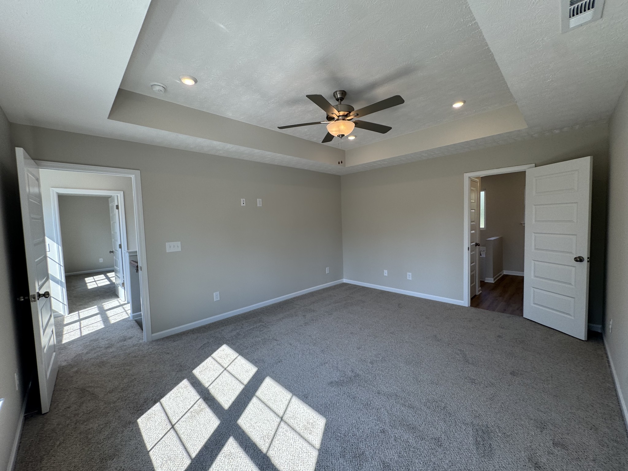 82 Laurel View St Property Photo 11