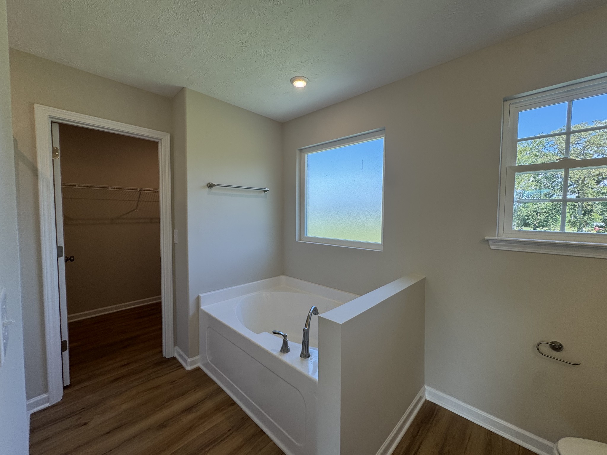 82 Laurel View St Property Photo 14