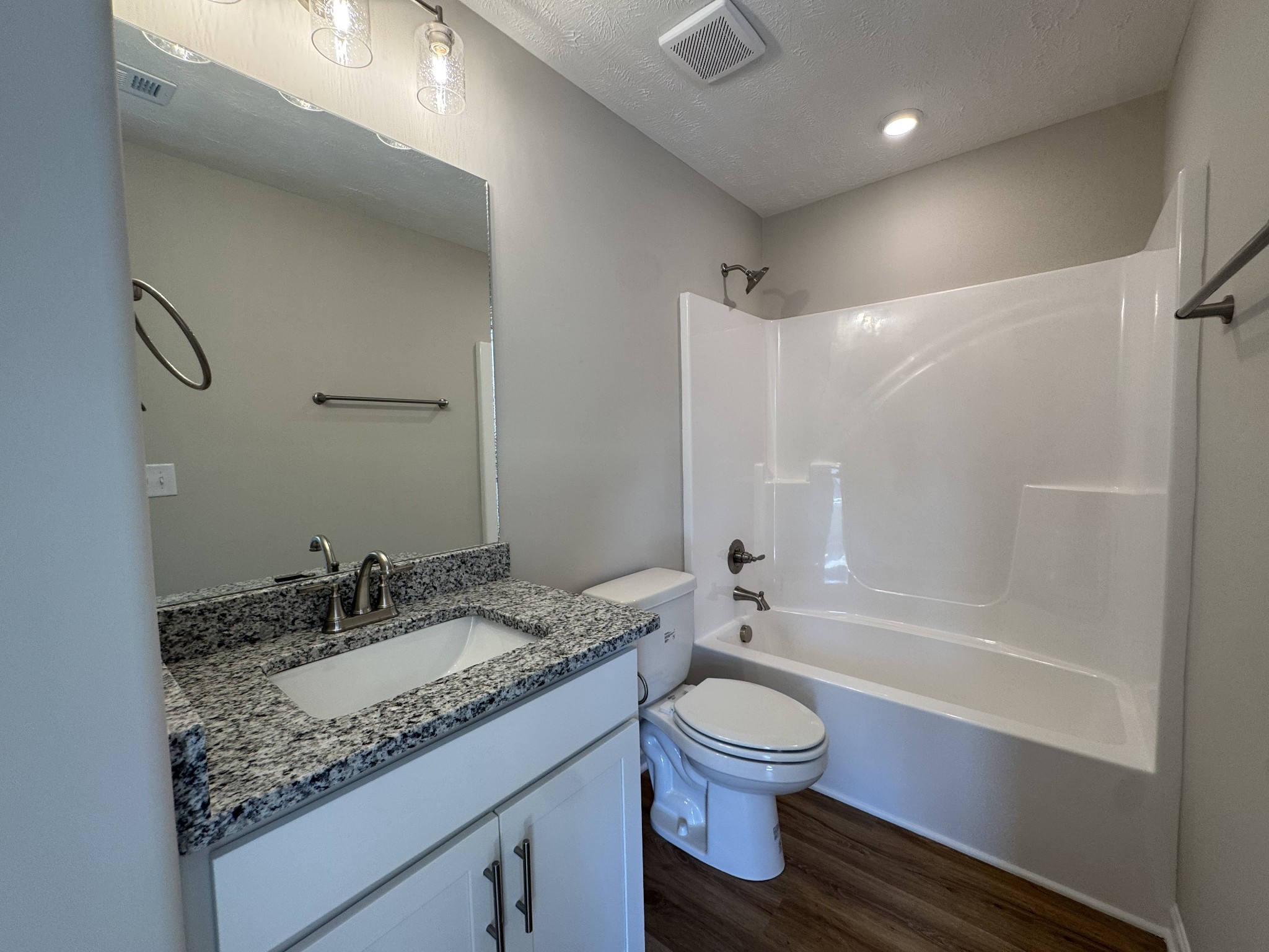 82 Laurel View St Property Photo 18
