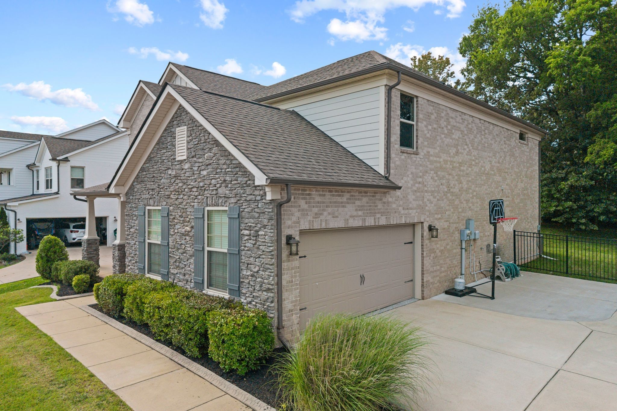 1028 Maleventum Way Property Photo 41