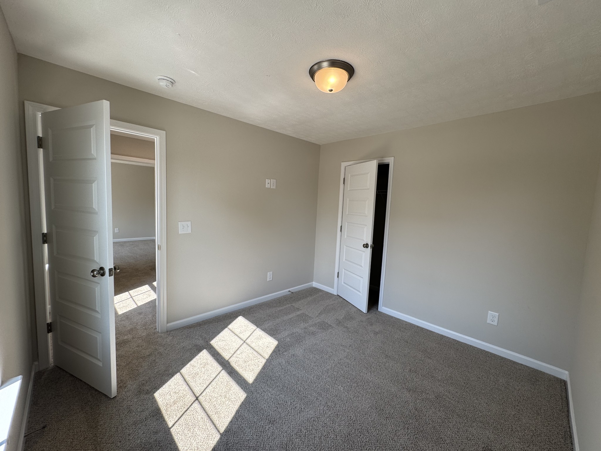 72 Laurel View St Property Photo 18