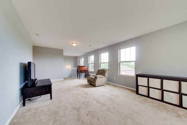 1024 Bear Branch Circle Property Photo 5