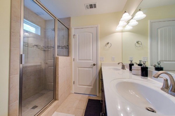 1024 Bear Branch Circle Property Photo 6