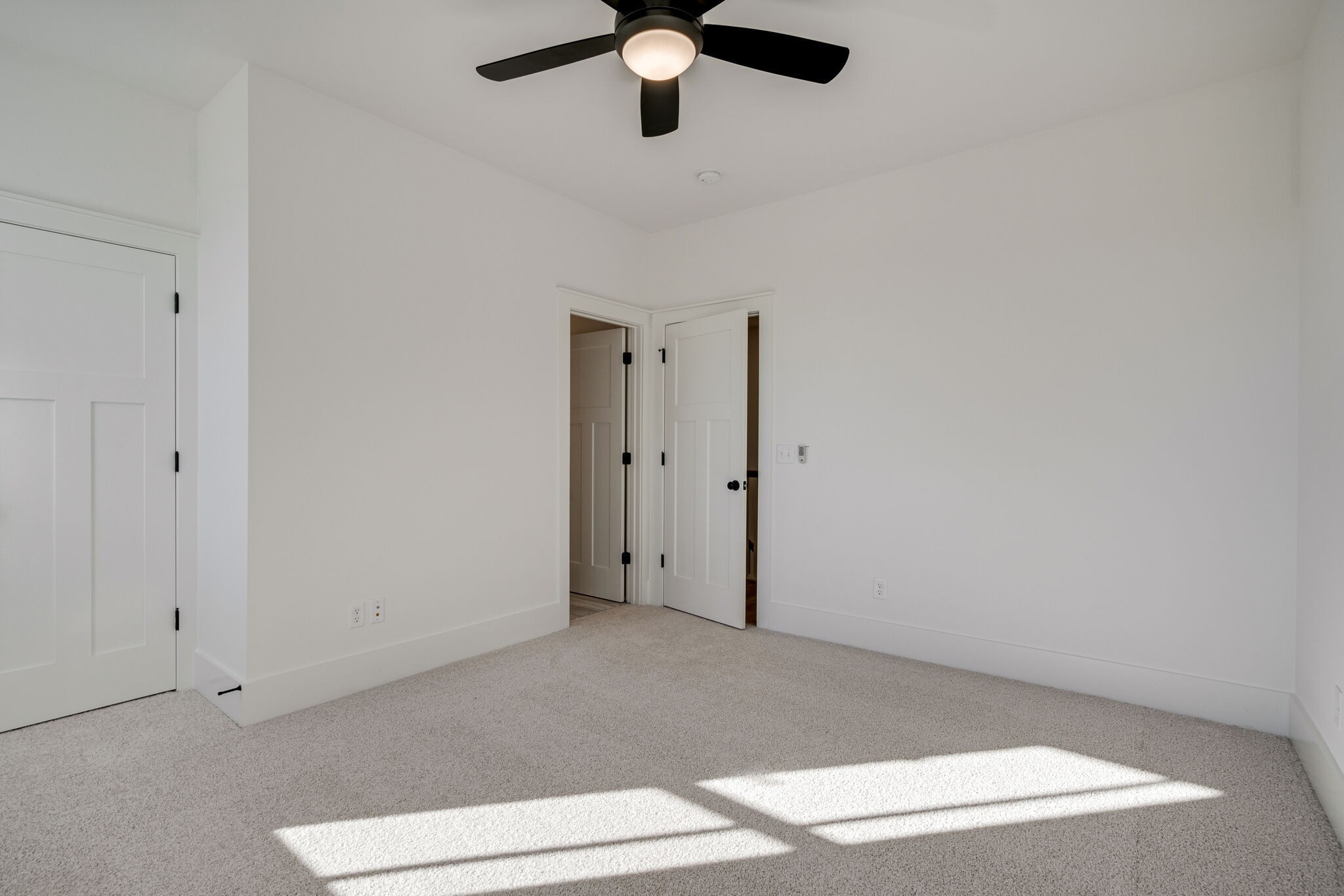 5104 Rambler Loop, W Property Photo 58