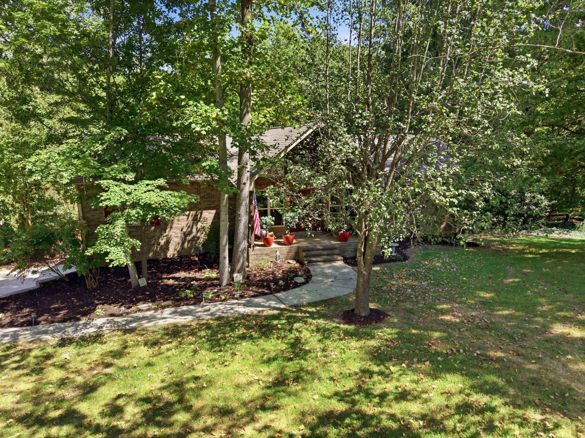 1003 Red Oak Dr Property Photo 11