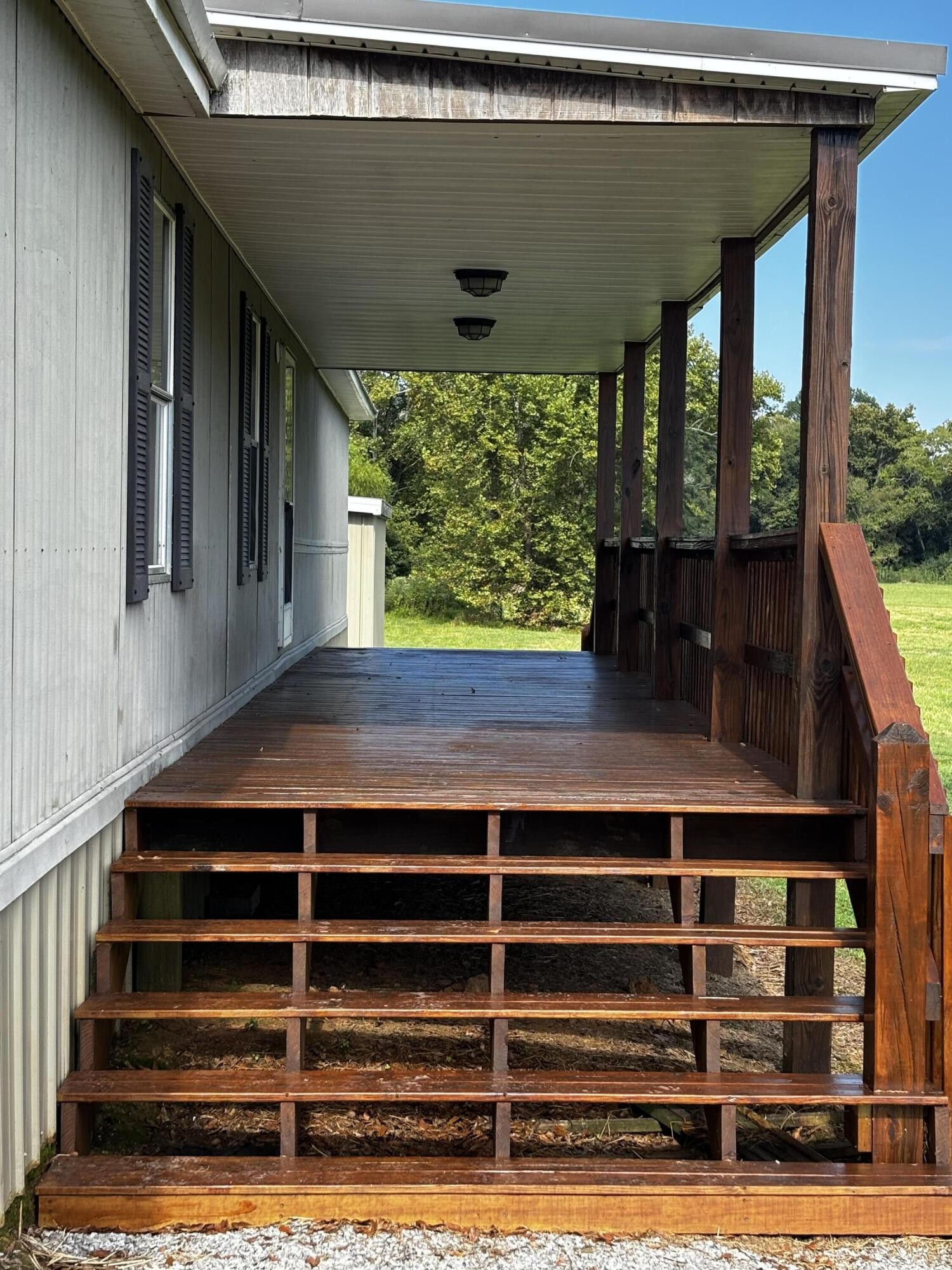 4915 Sweetens Cove Road Property Photo 15