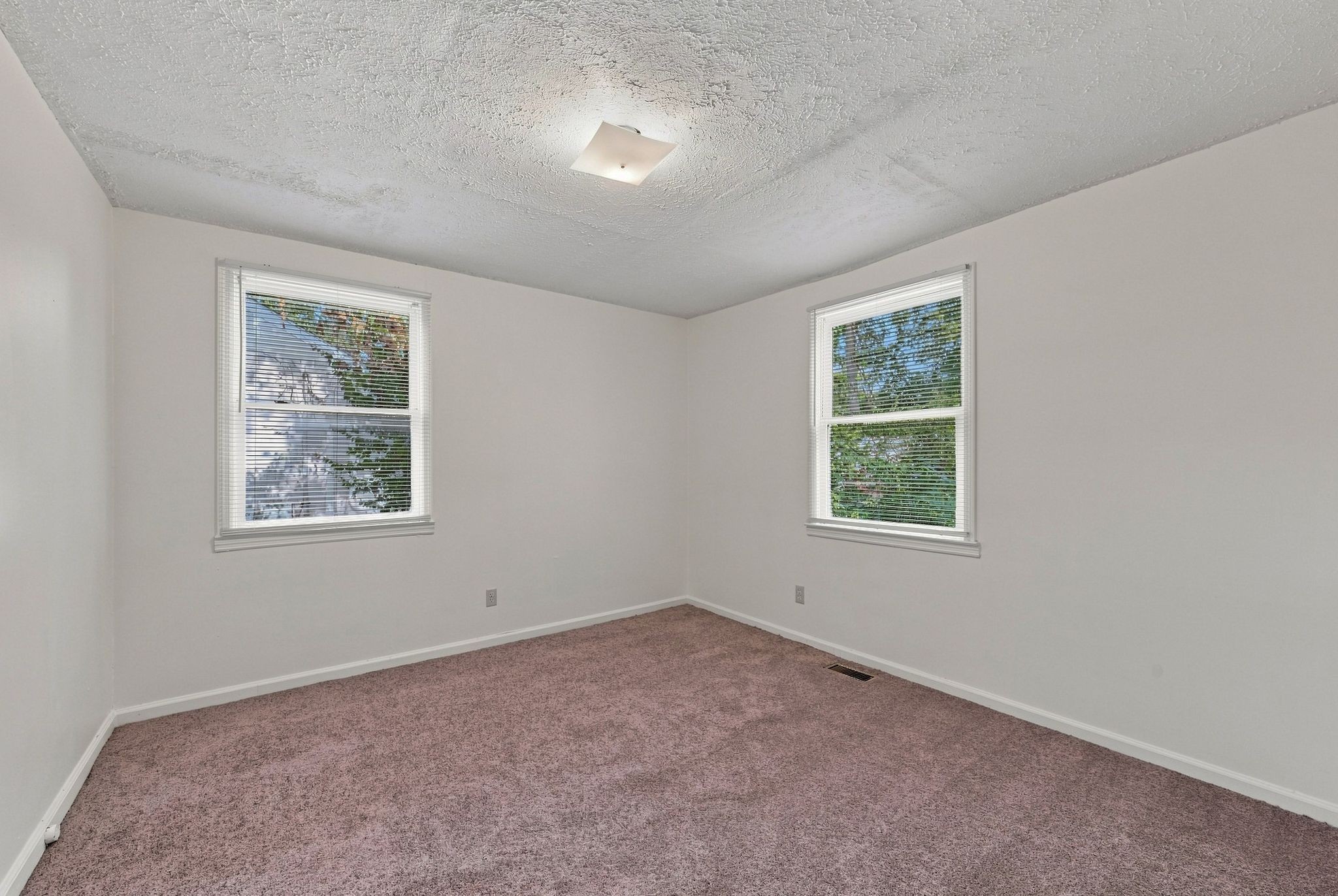5520 Bon Air Cir Property Photo 15