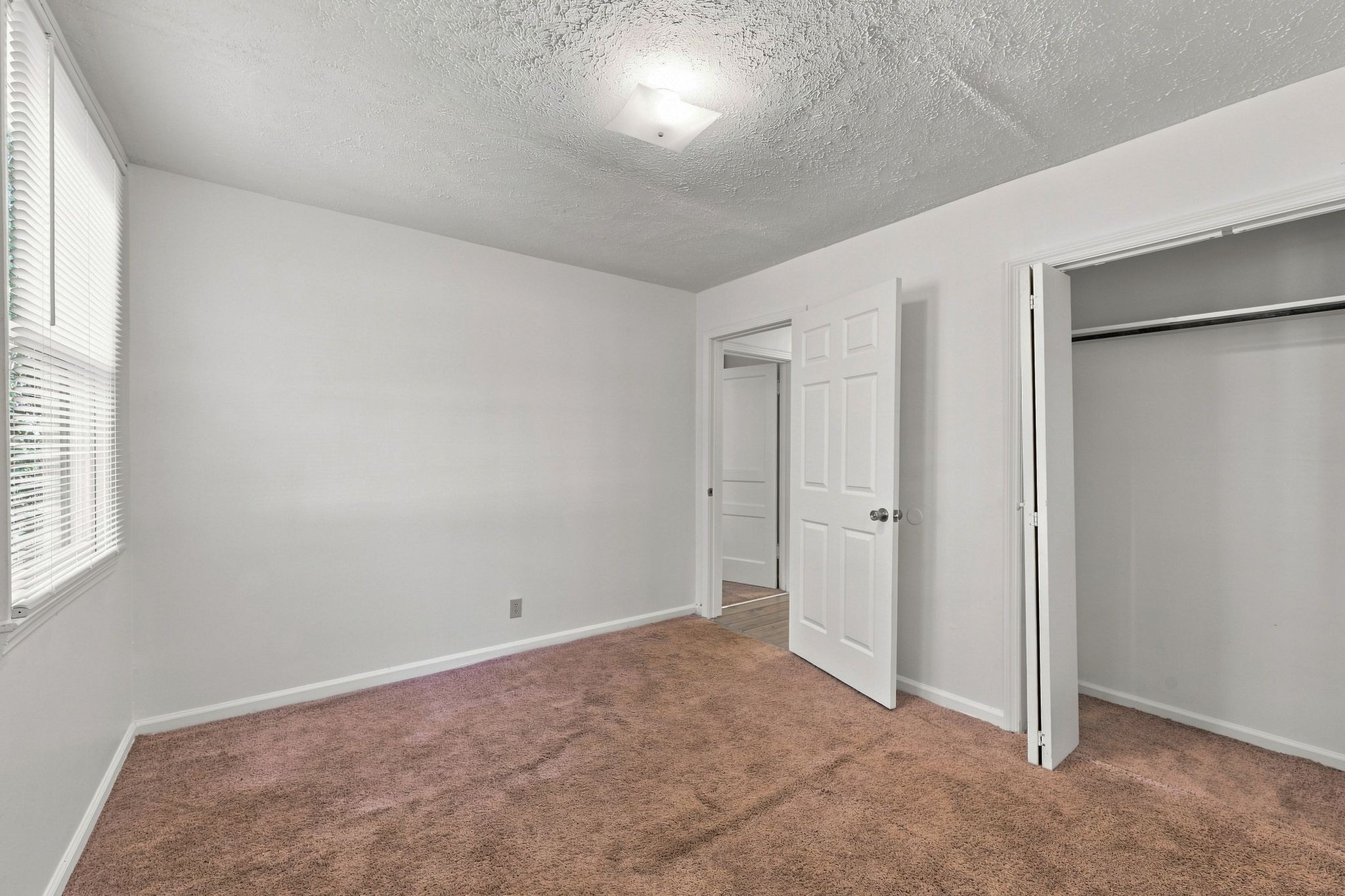 5520 Bon Air Cir Property Photo 18