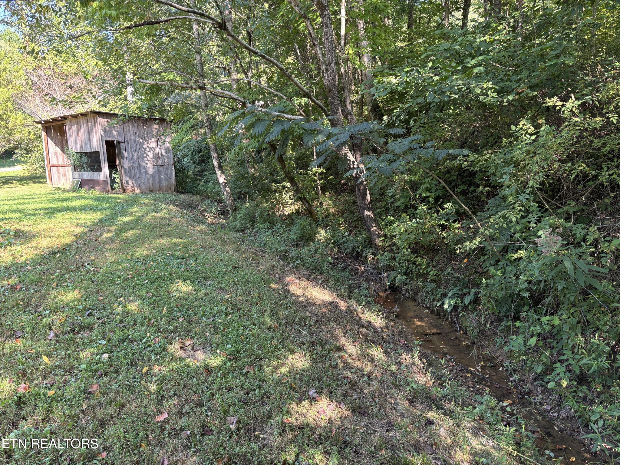 204 Hughes Hollow Rd