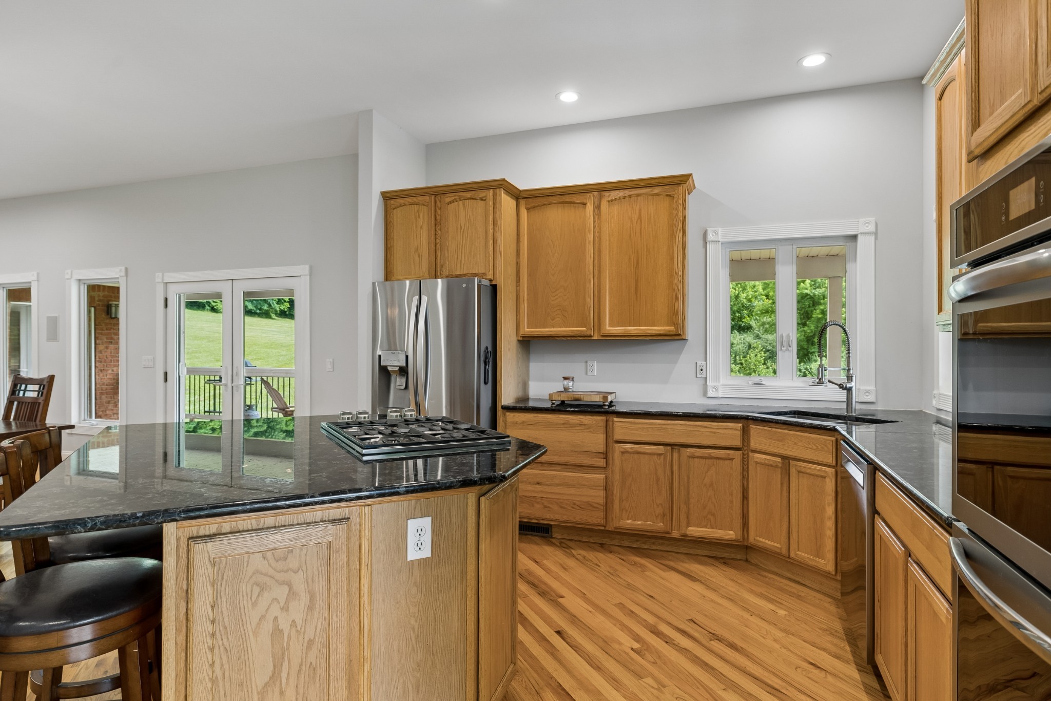 574 Hayes Ridge Rd Property Photo 32