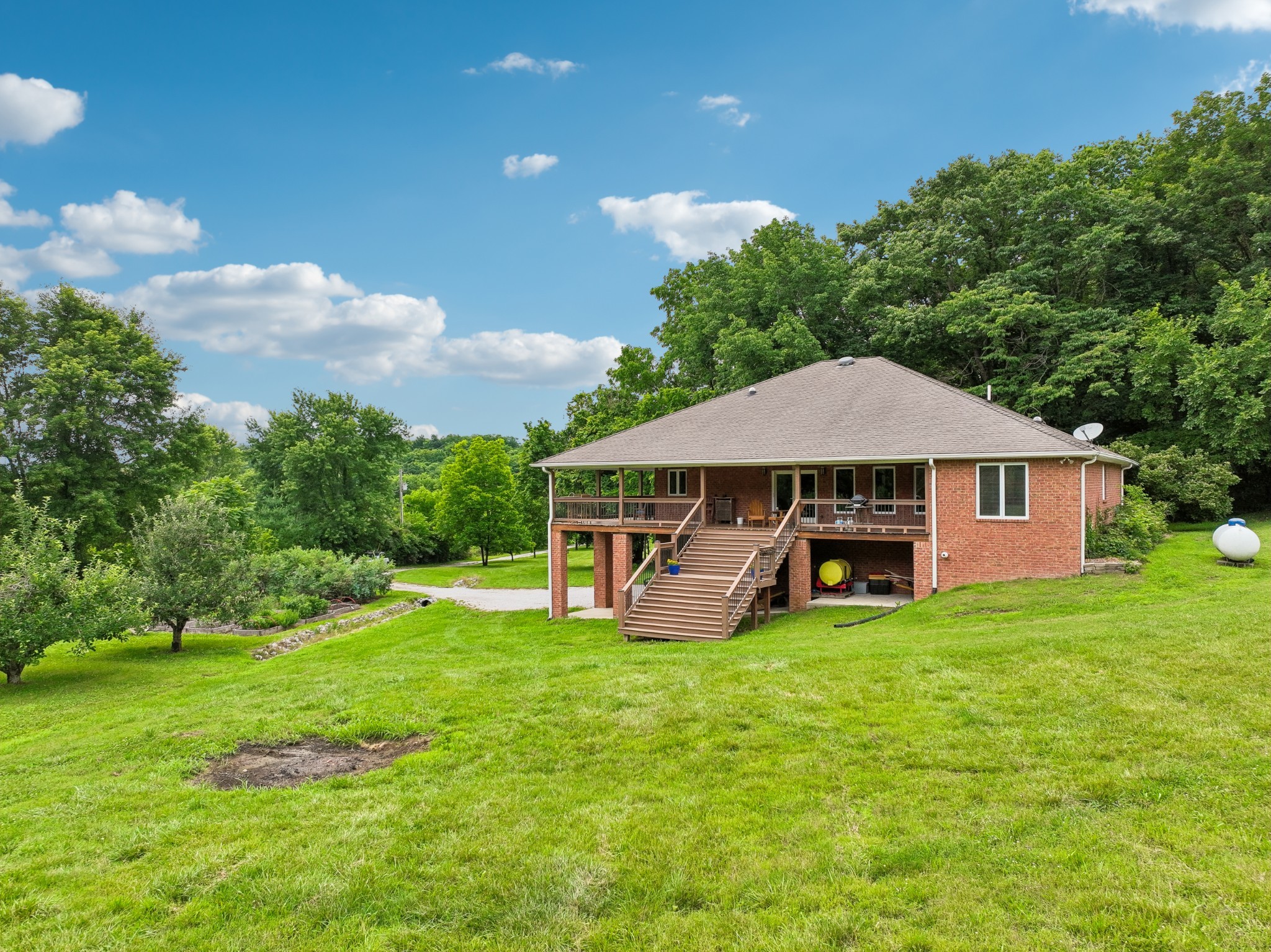574 Hayes Ridge Rd Property Photo 52