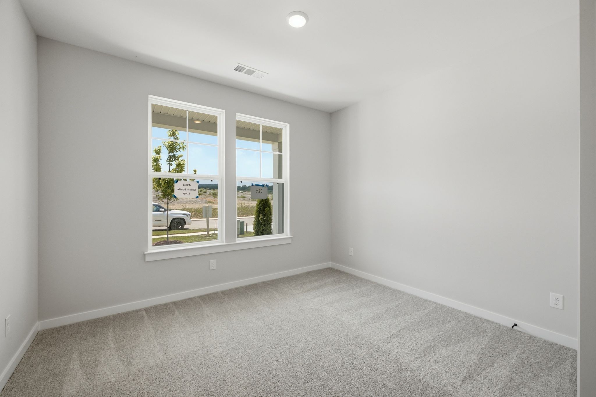 4154 Dream Beetle Loop Property Photo 10
