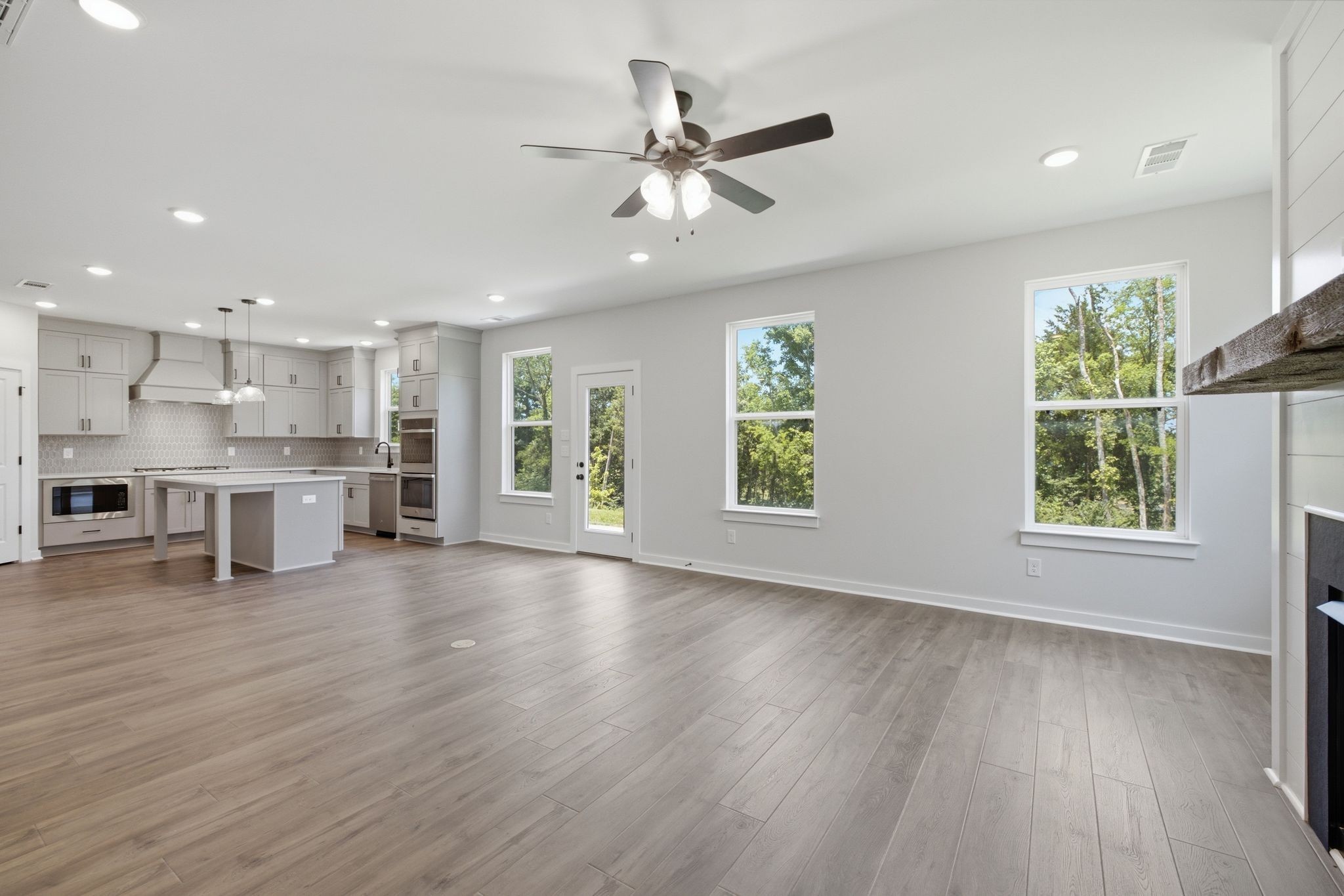 4154 Dream Beetle Loop Property Photo 14