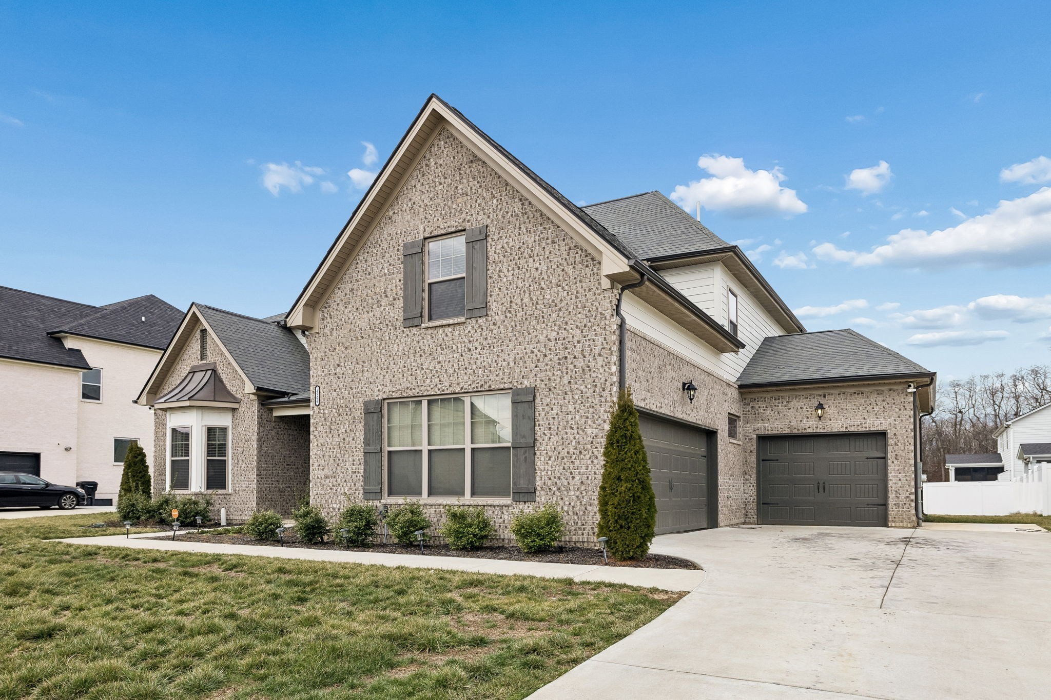 3906 Hon Dr Property Photo 3
