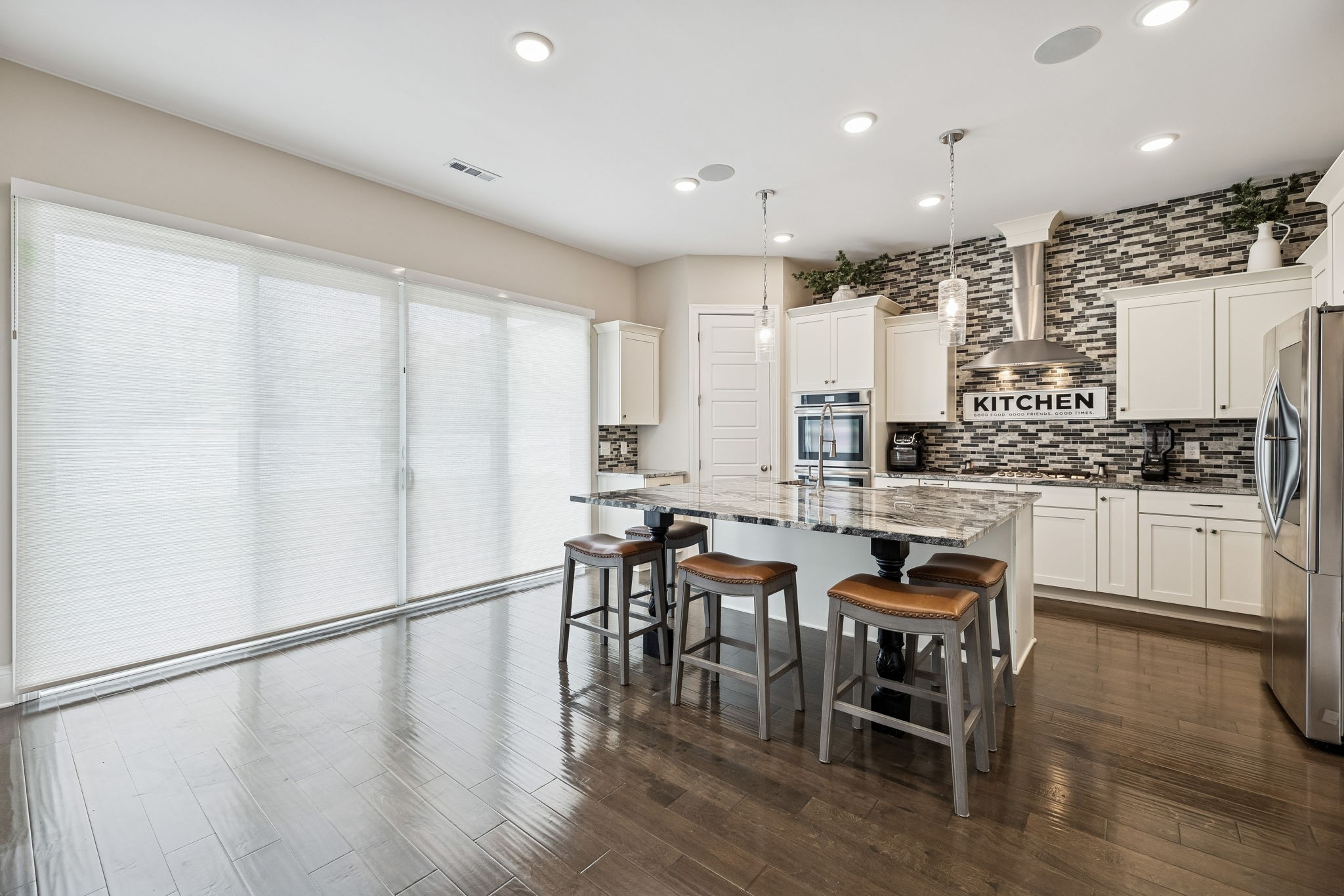 3906 Hon Dr Property Photo 14