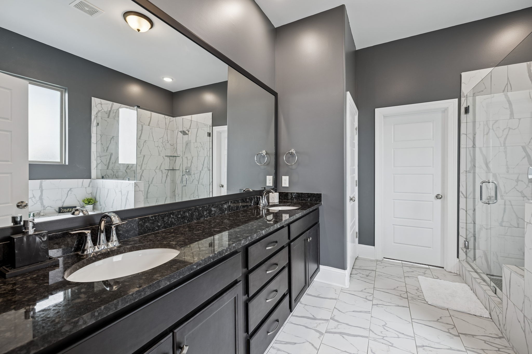 3906 Hon Dr Property Photo 24
