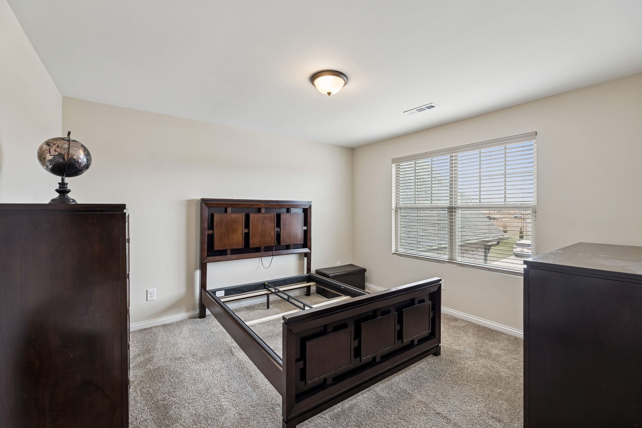 3906 Hon Dr Property Photo 41