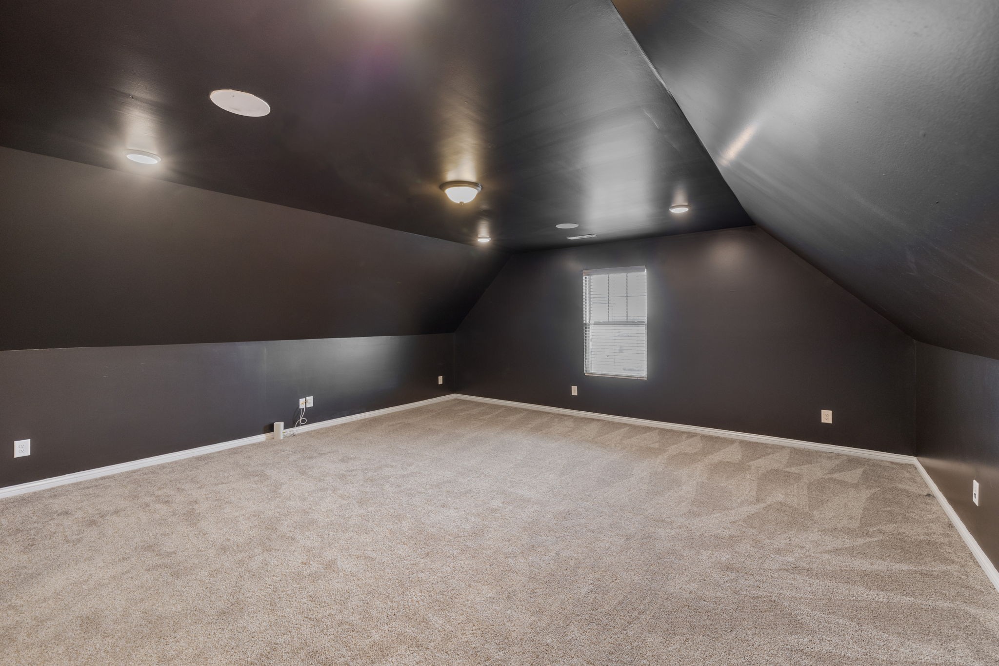 3906 Hon Dr Property Photo 49