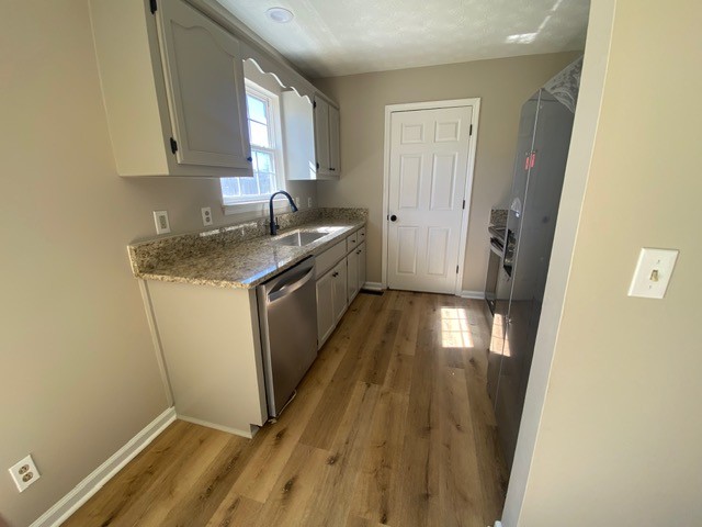 2515 Queen Anne Ct Property Photo 4