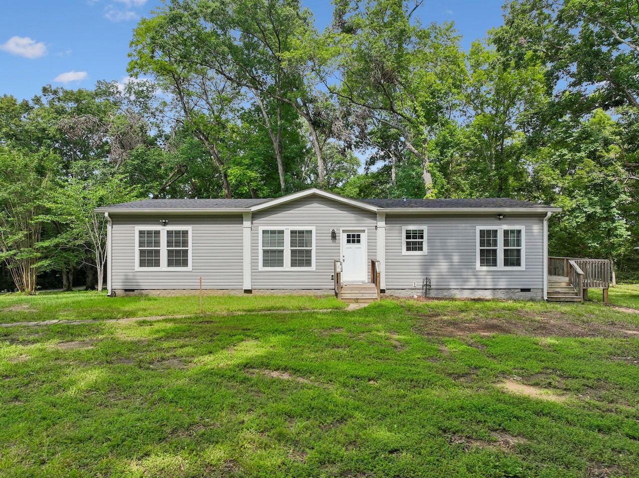 2505 Fly Ln Property Photo 1