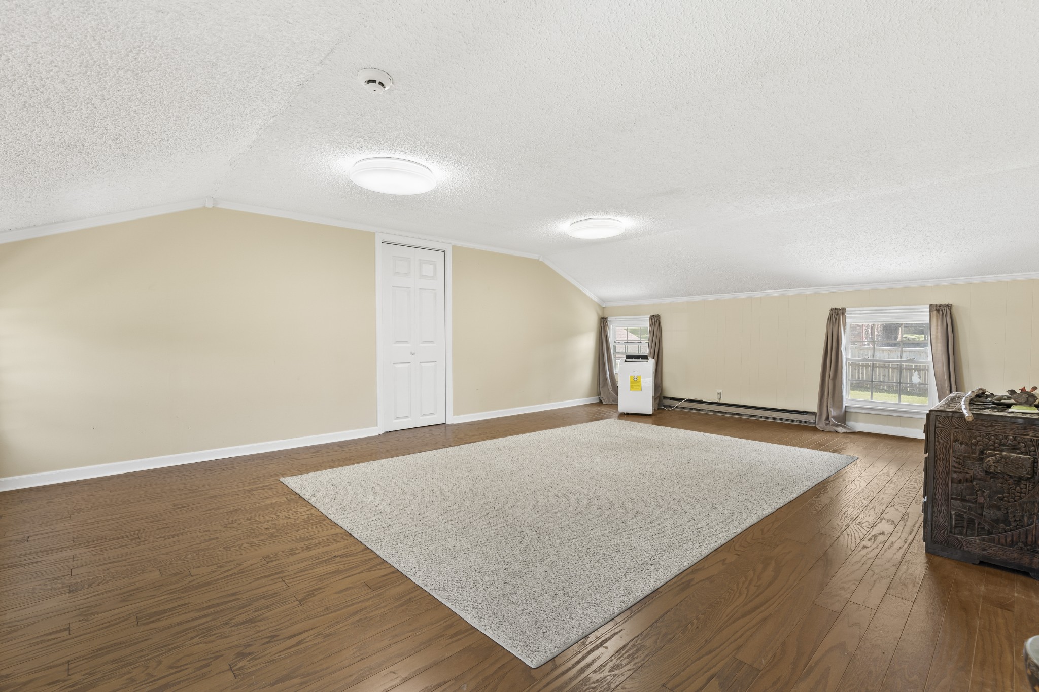 1503 Hillview Dr Property Photo 22