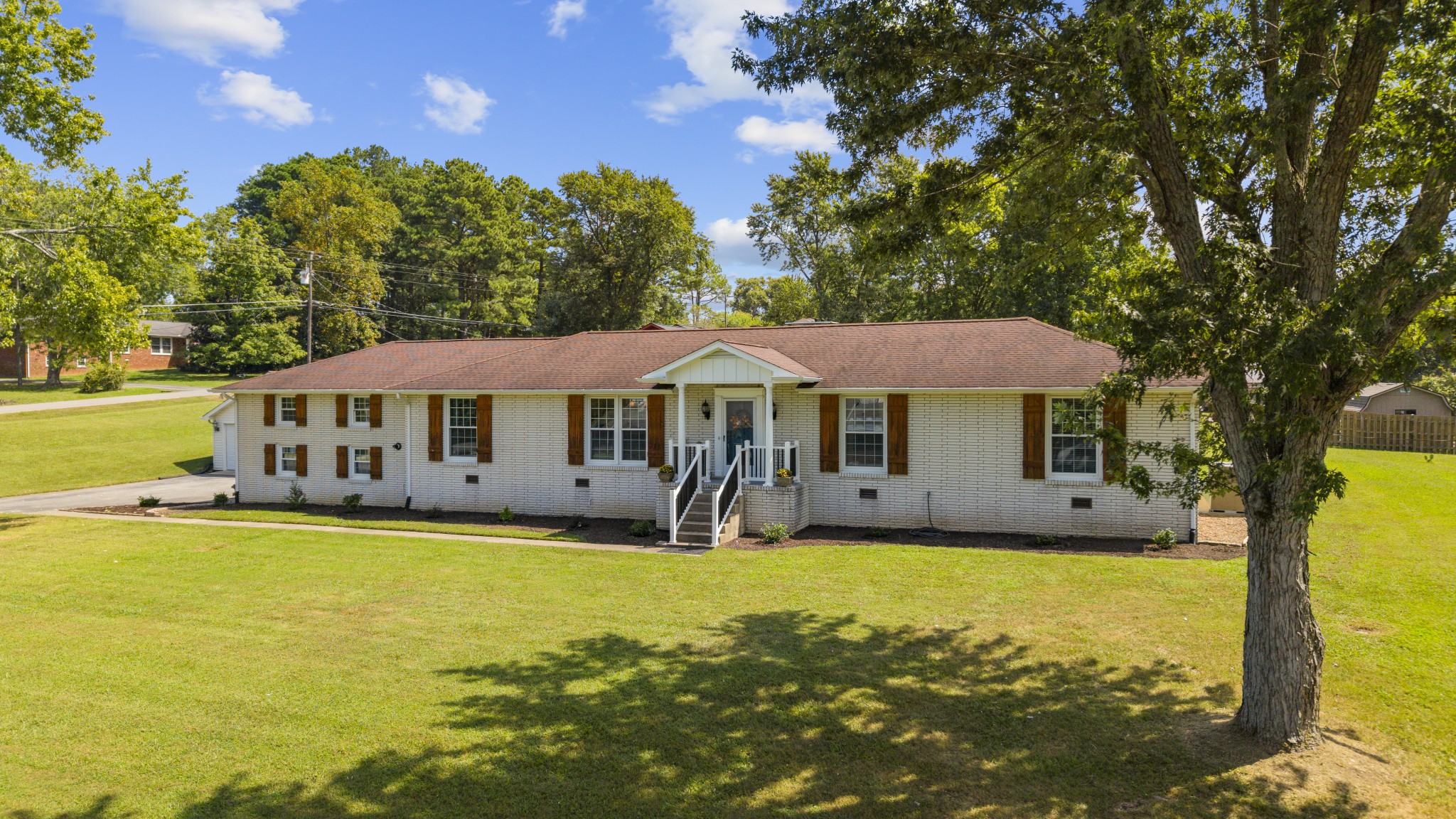 1503 Hillview Dr Property Photo 30