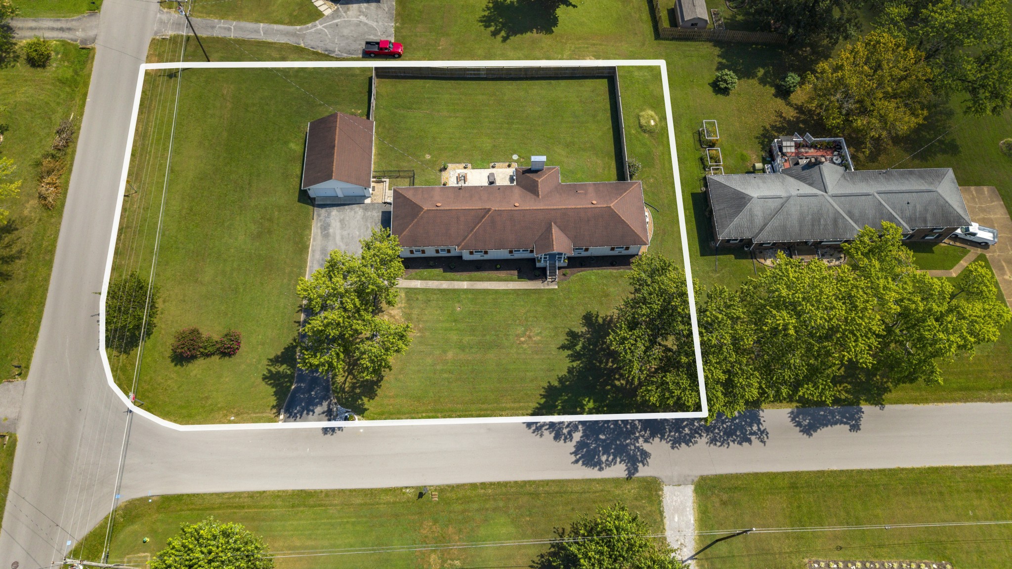 1503 Hillview Dr Property Photo 32