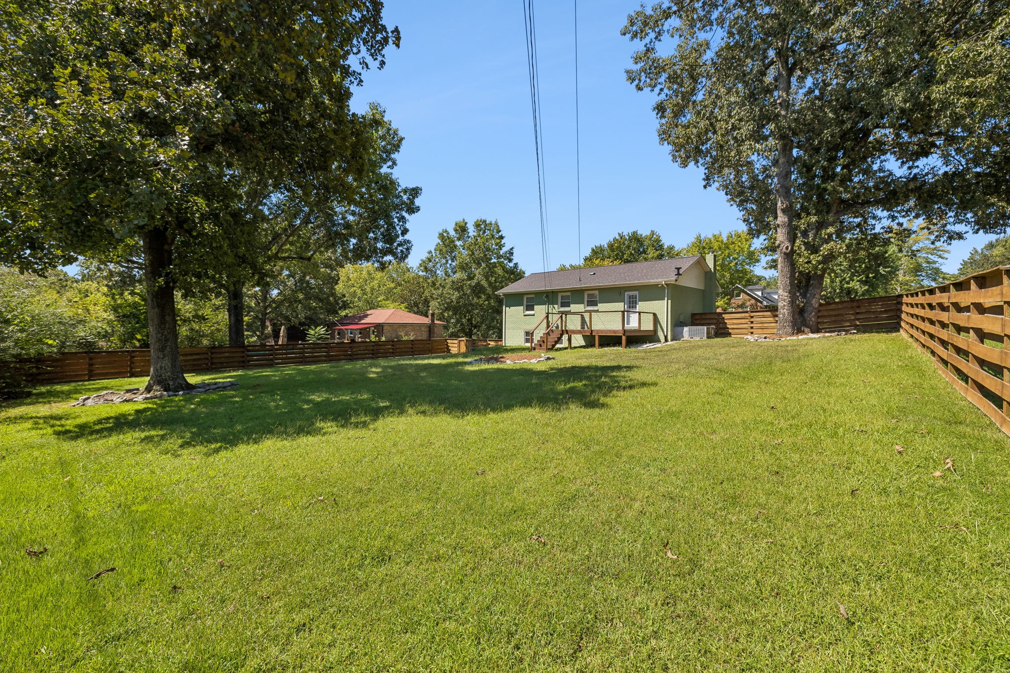401 Bluebird Ln Property Photo 38