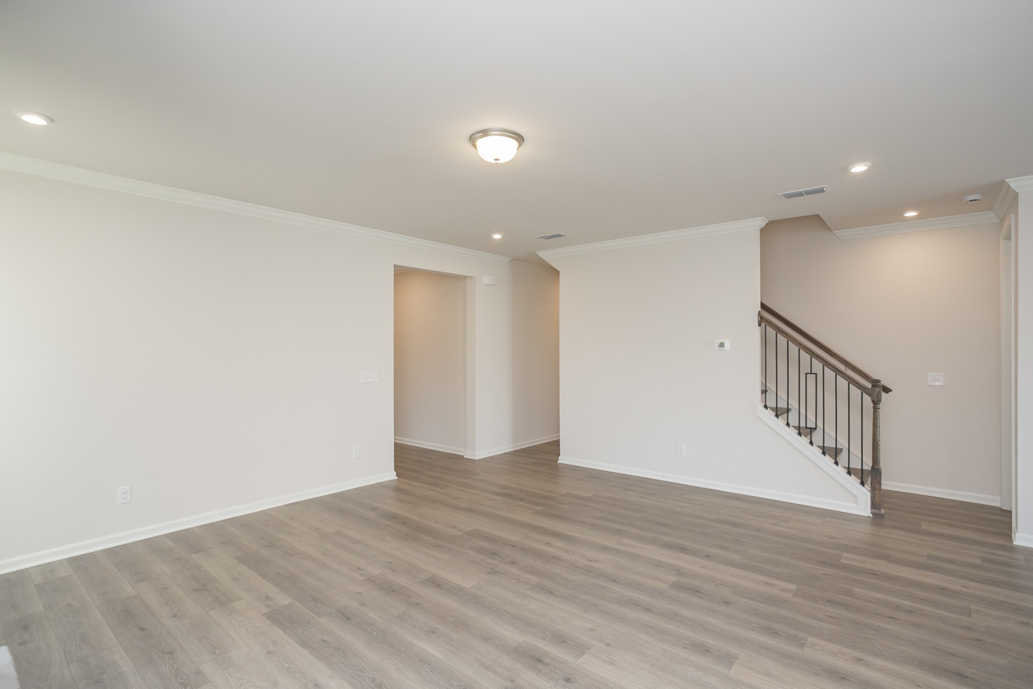 2402 Maywood Court Property Photo 24