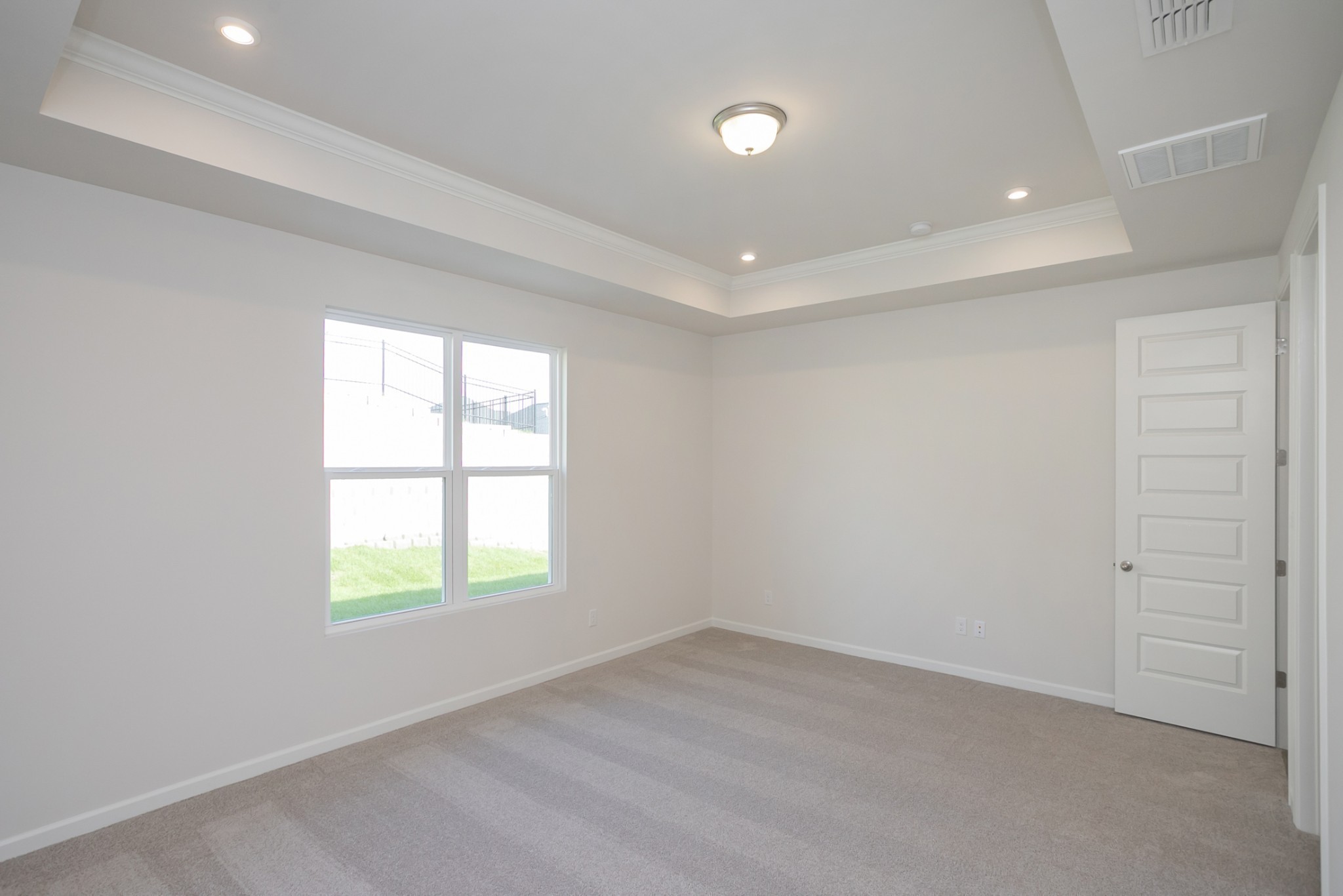 2402 Maywood Court Property Photo 29