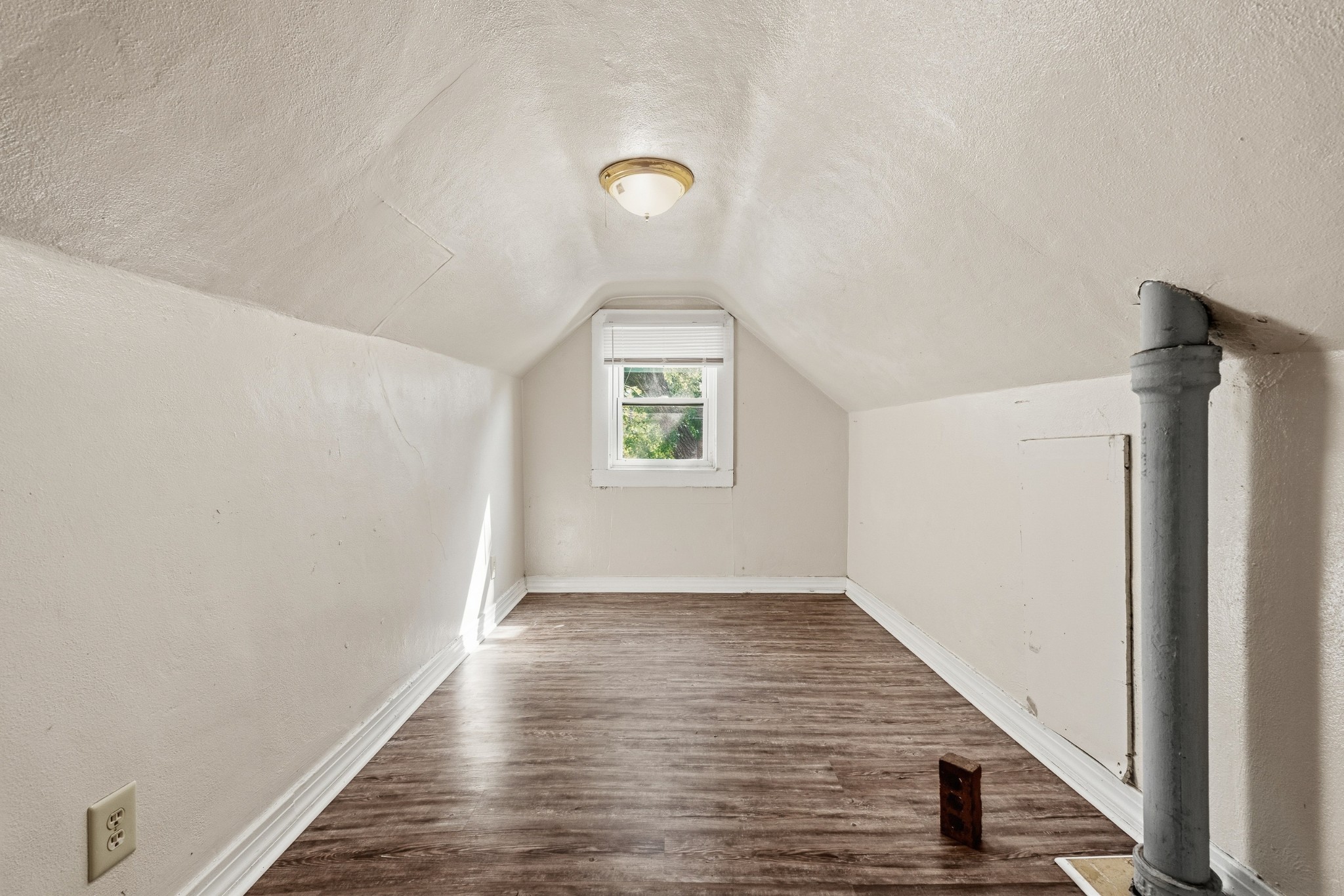 1904 N Dixie Ave Property Photo 18