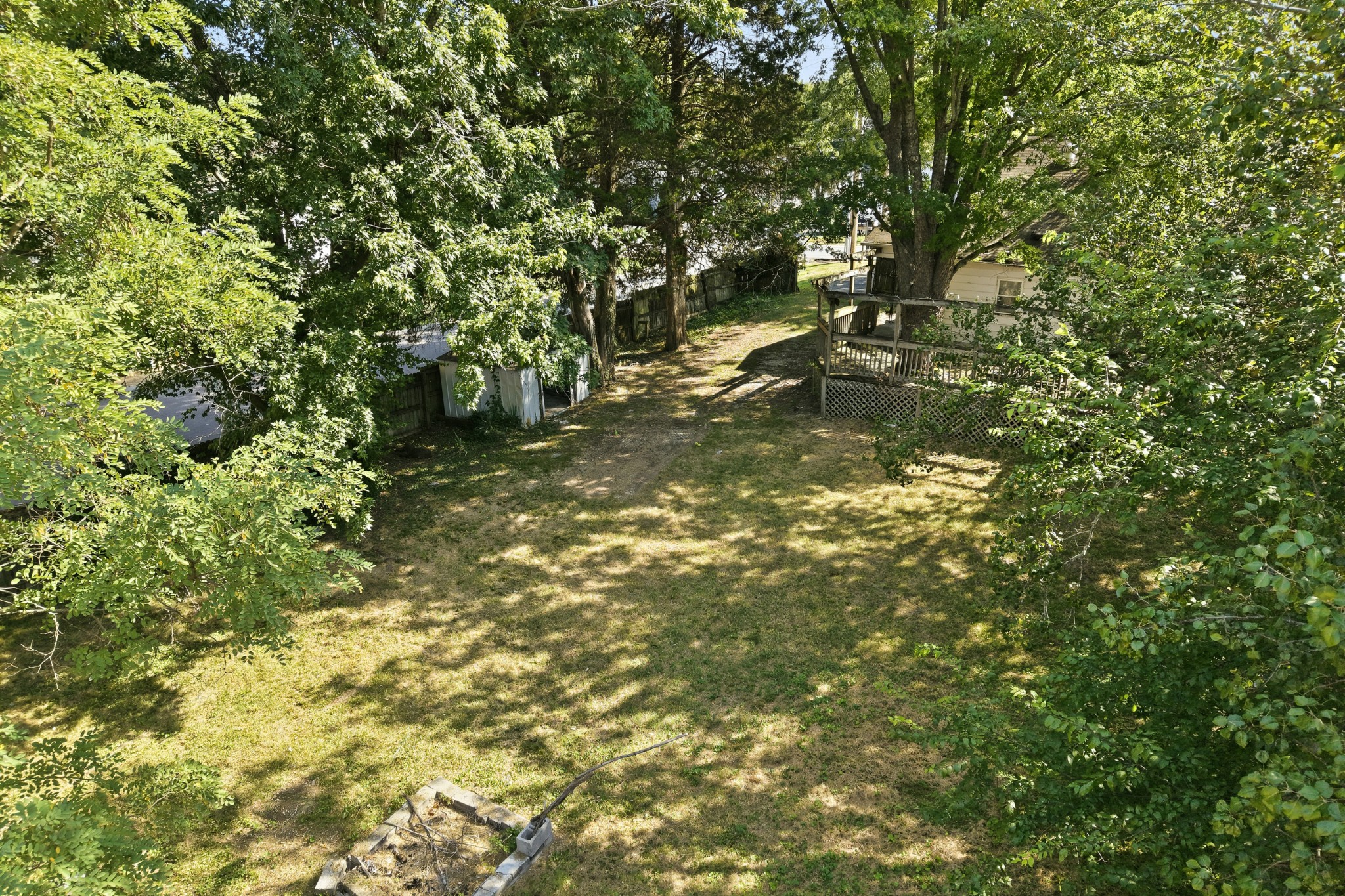 1904 N Dixie Ave Property Photo 38