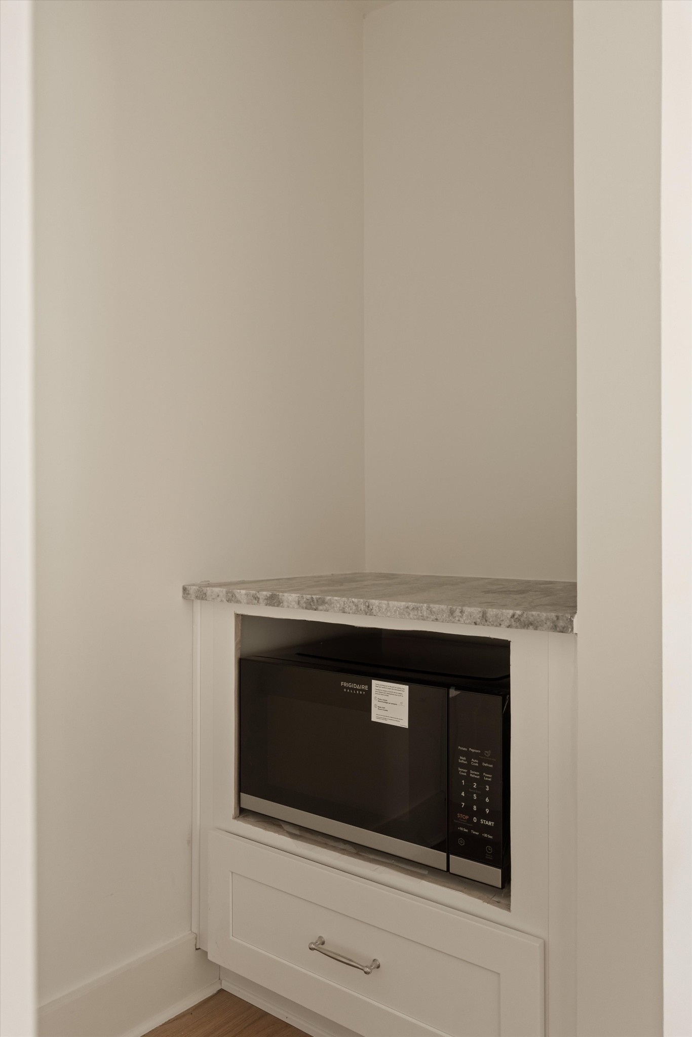 1326 Saturn Dr Property Photo 22