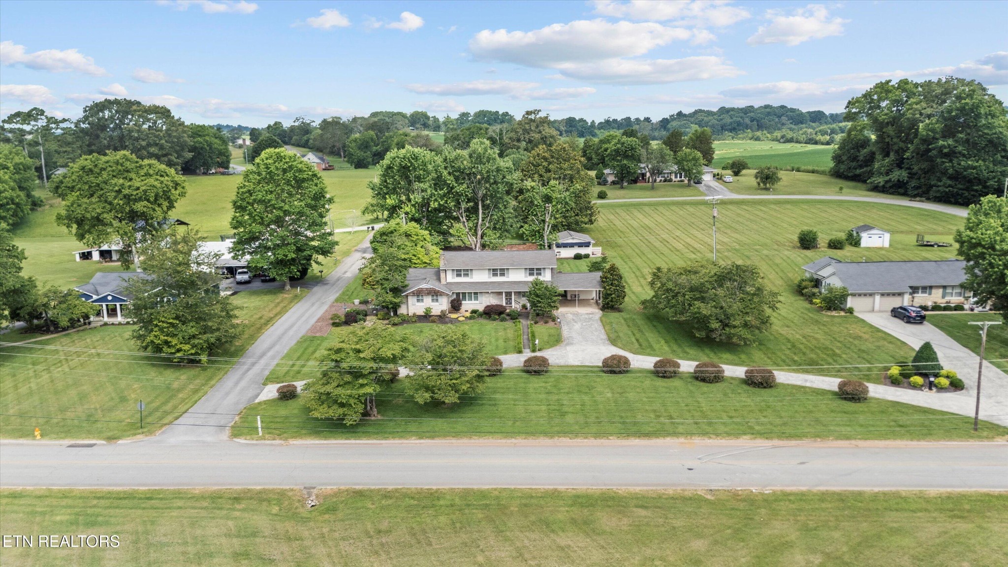 212 Old Athens Pike Property Photo 1
