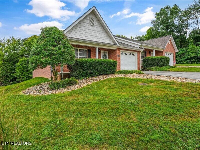 212 Timbercreek Way Property Photo 3