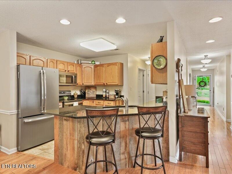 212 Timbercreek Way Property Photo 10