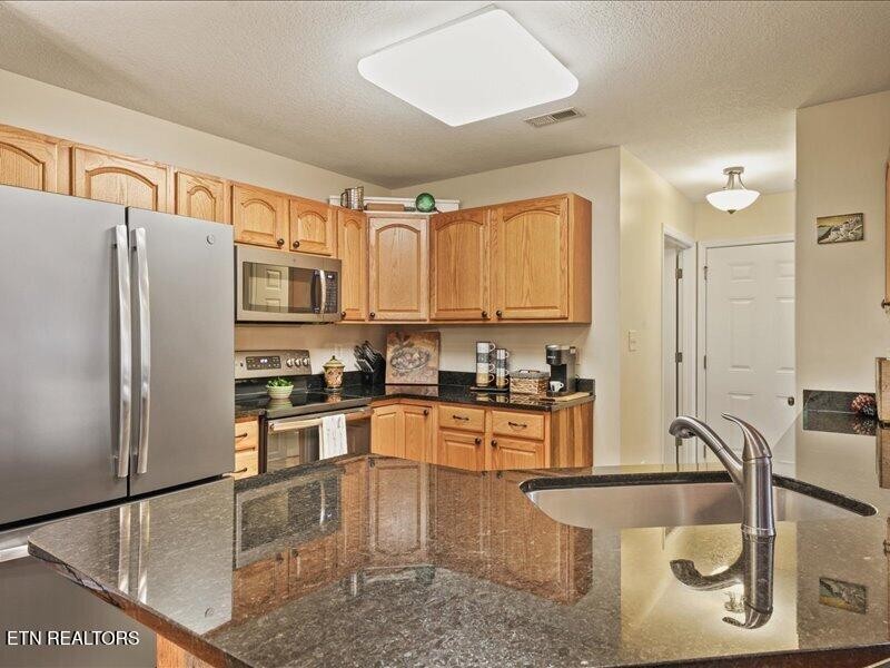 212 Timbercreek Way Property Photo 11