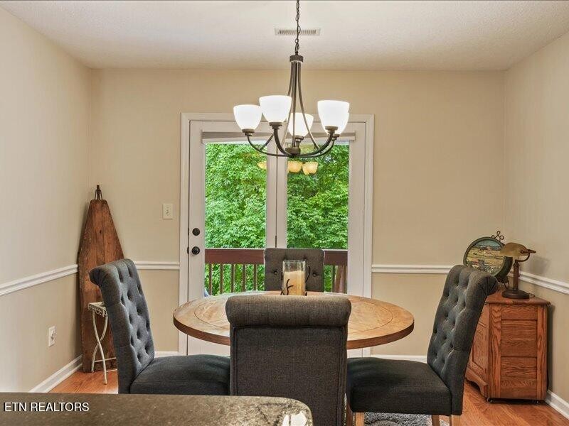 212 Timbercreek Way Property Photo 16