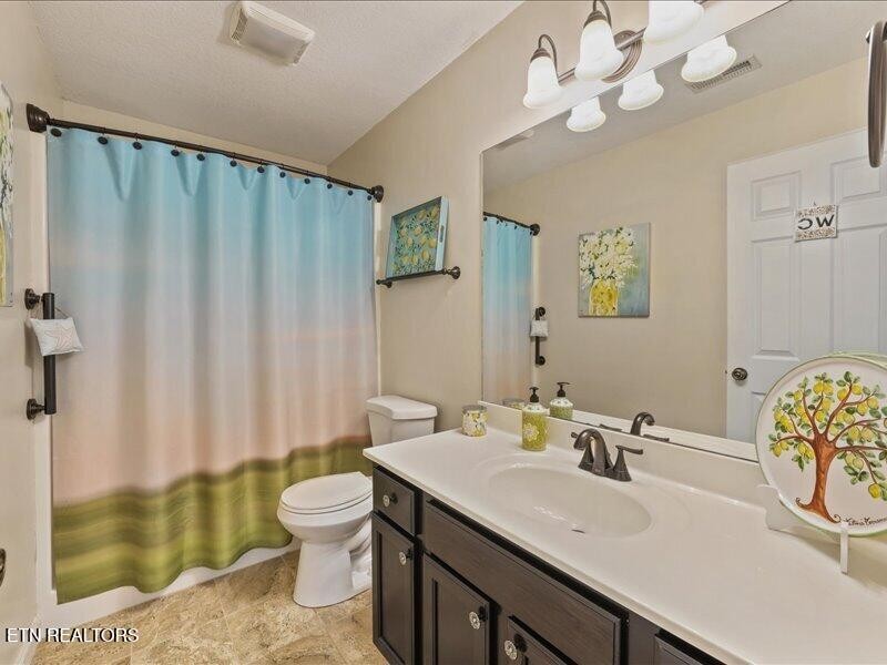 212 Timbercreek Way Property Photo 24