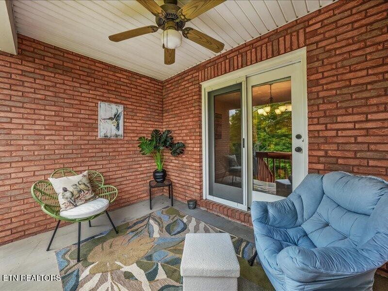 212 Timbercreek Way Property Photo 25