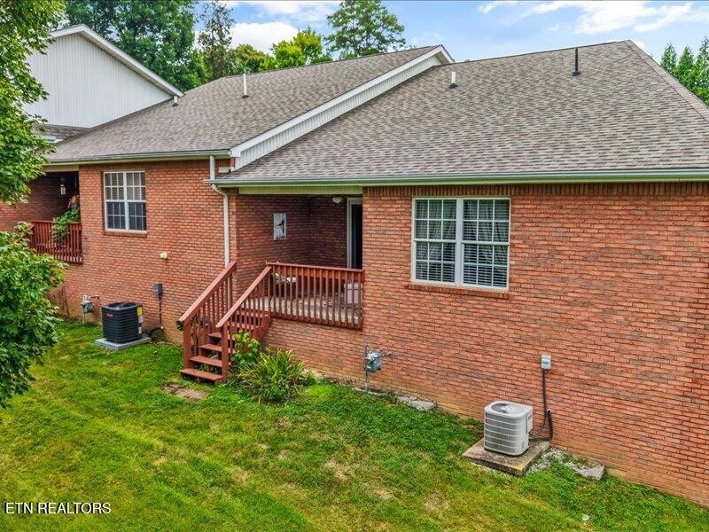 212 Timbercreek Way Property Photo 27