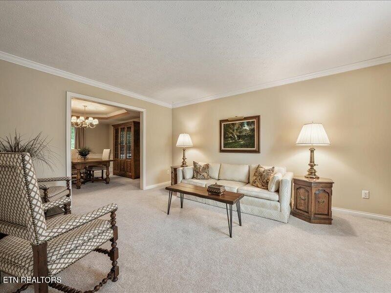 1240 Hearthstone Lane Property Photo 6