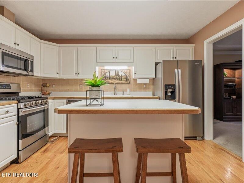 1240 Hearthstone Lane Property Photo 18