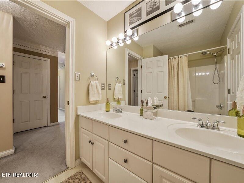 1240 Hearthstone Lane Property Photo 26