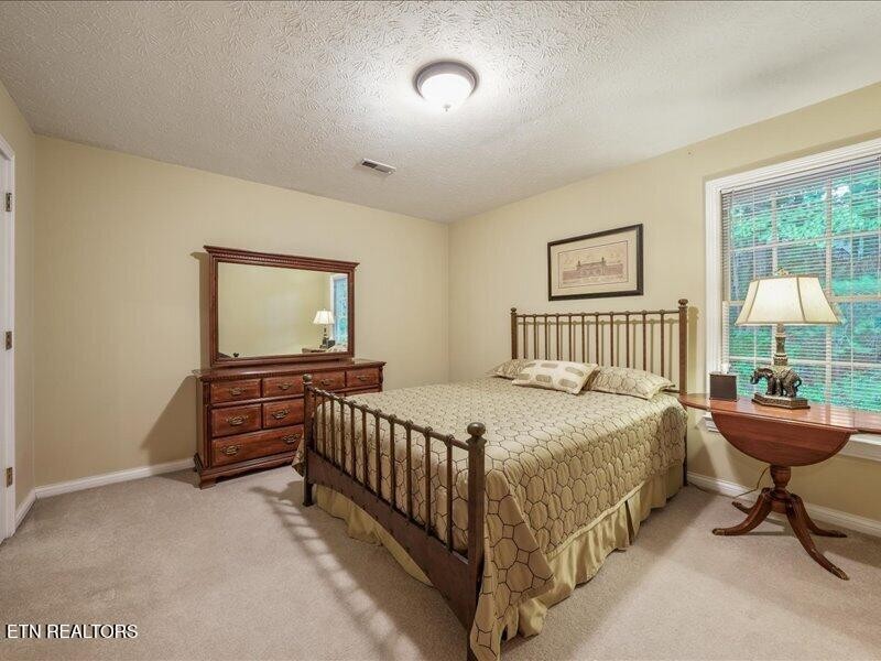 1240 Hearthstone Lane Property Photo 27