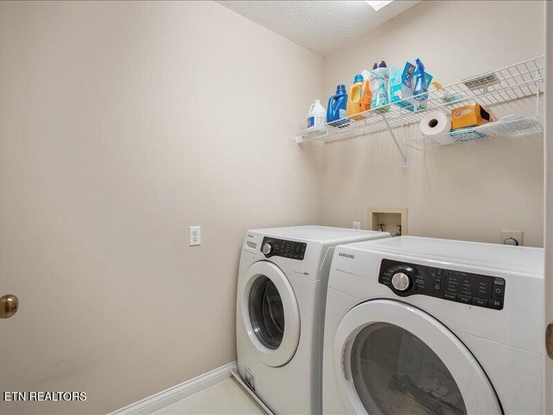 1240 Hearthstone Lane Property Photo 35