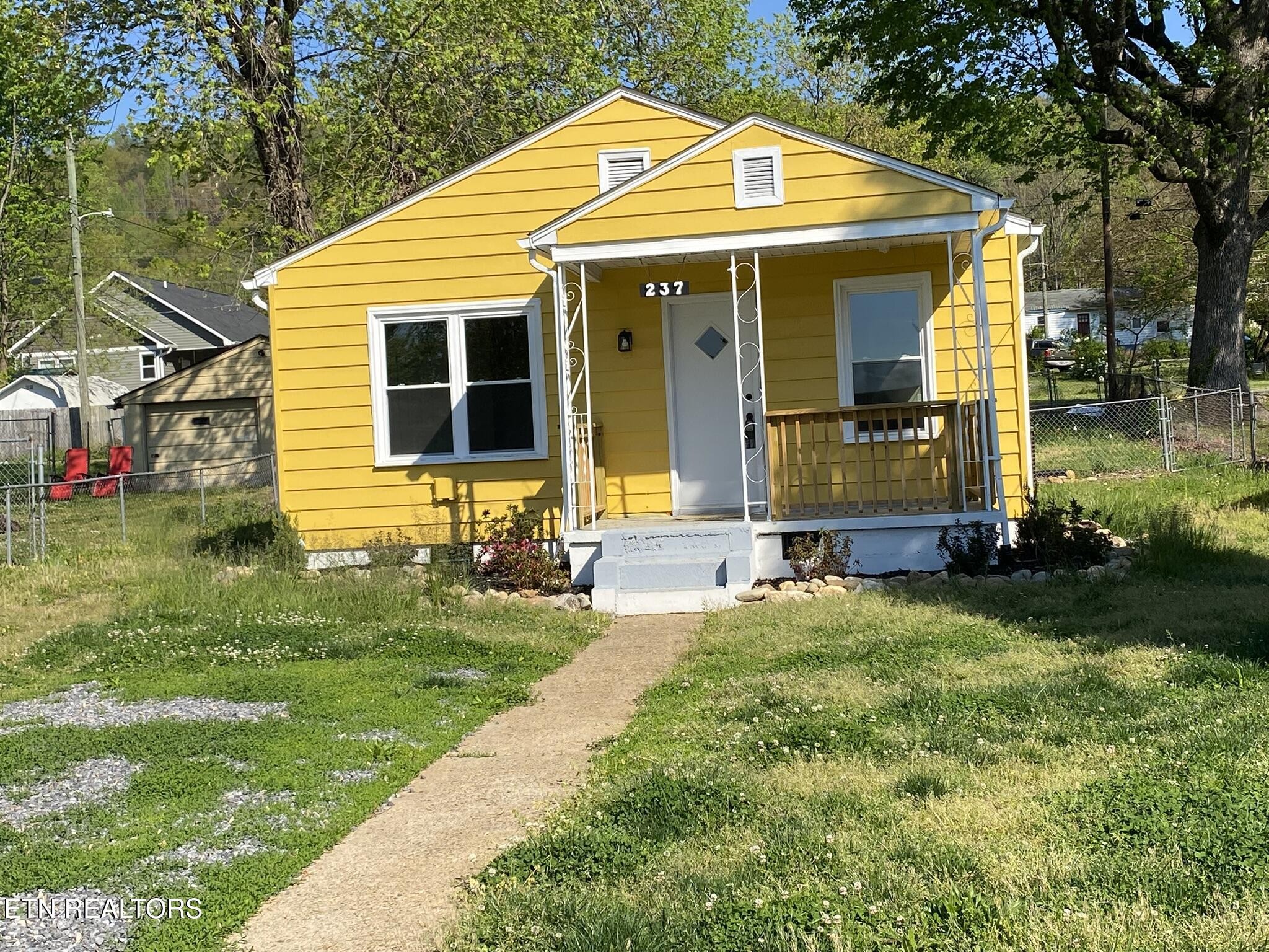 237 Atlantic Ave Property Photo 1